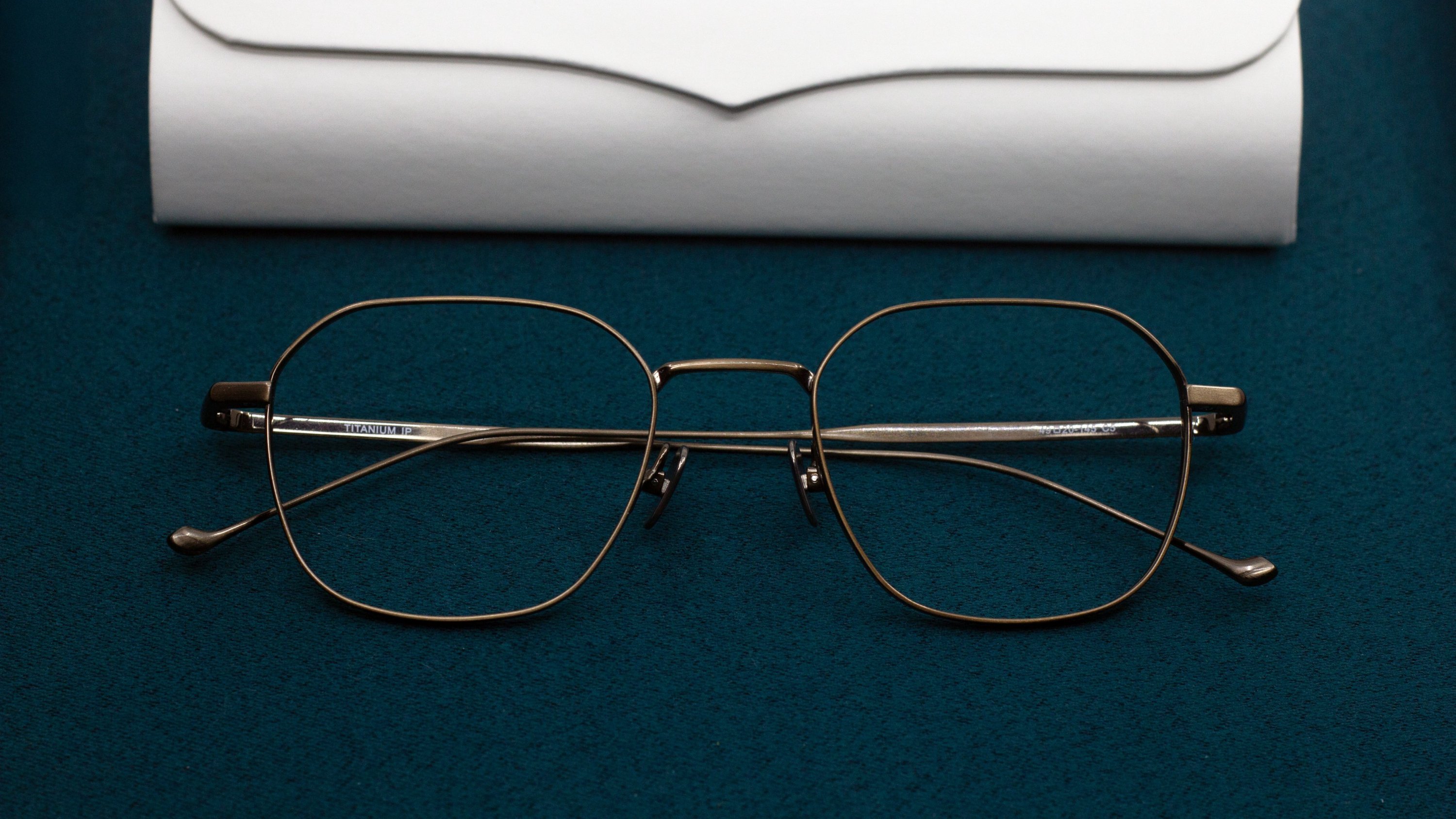 Encore: Titanium Eyewear Revolution | Full Titanium Frames with Unmatched Comfort and Style