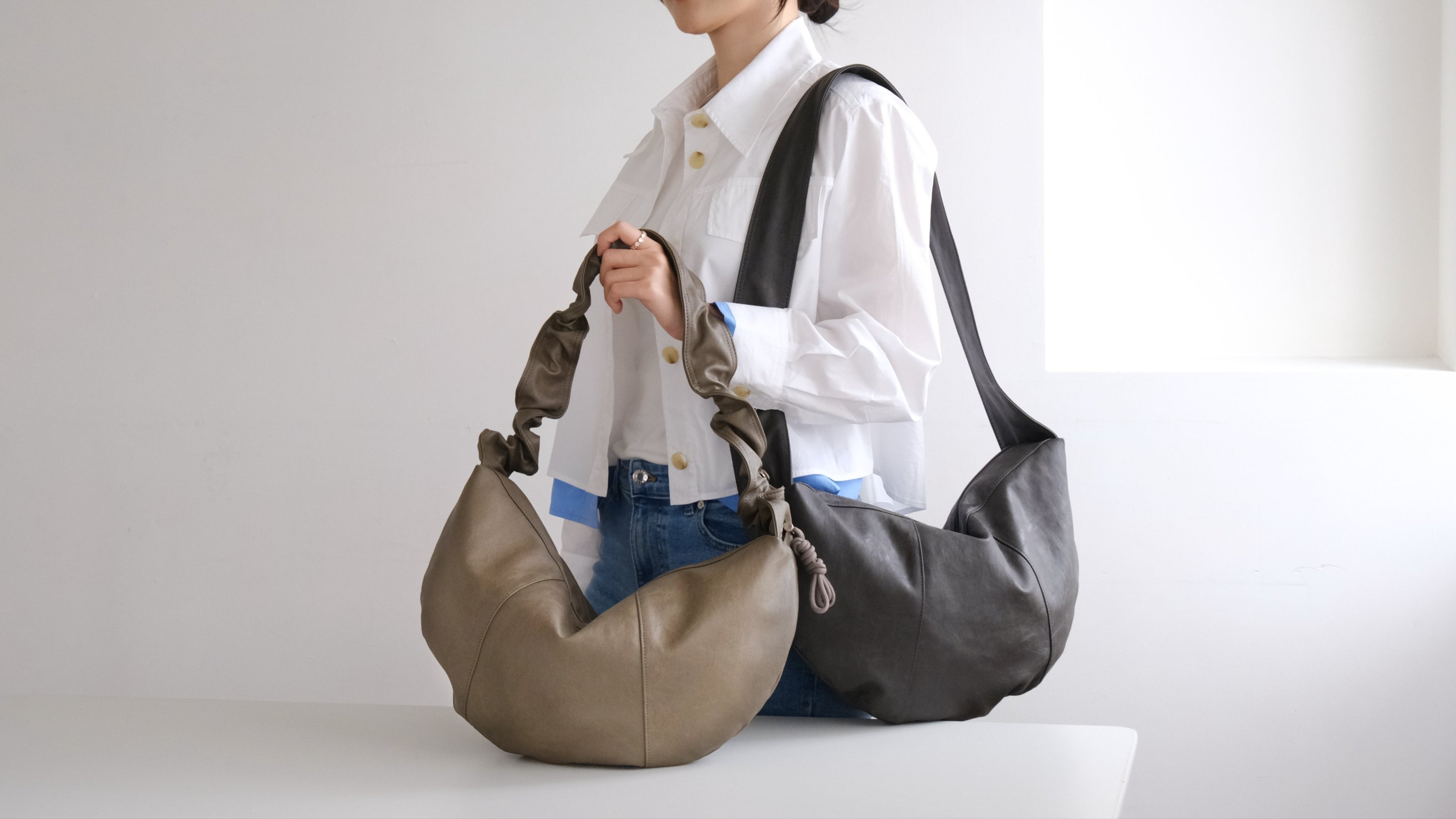 [2way] Half Moon Bag: Style It Differently Every Day to Match Your Look