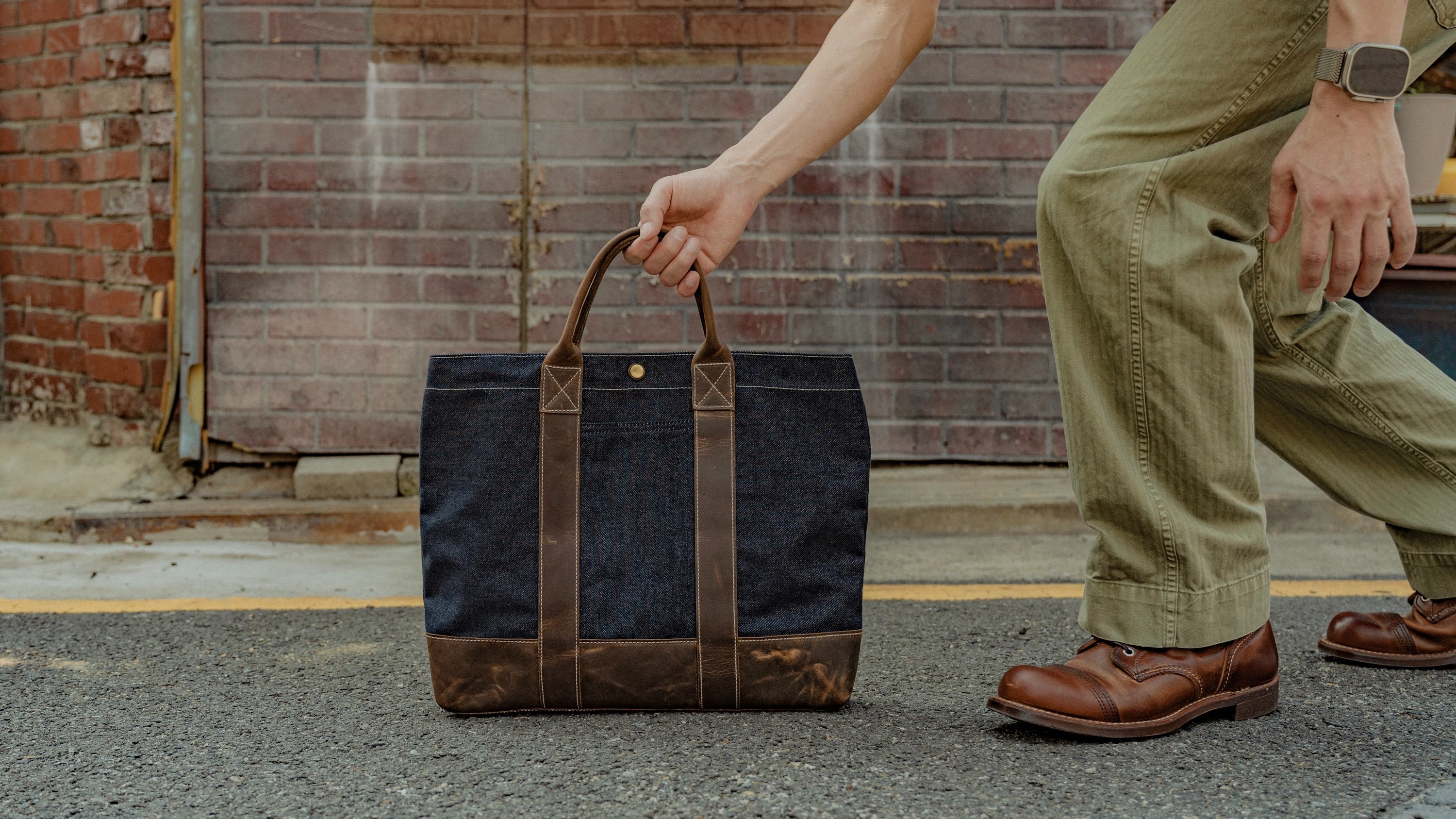 Vintage bag that captures the essence of workwear with both style and practicality | YAWL Wild Denim Tote