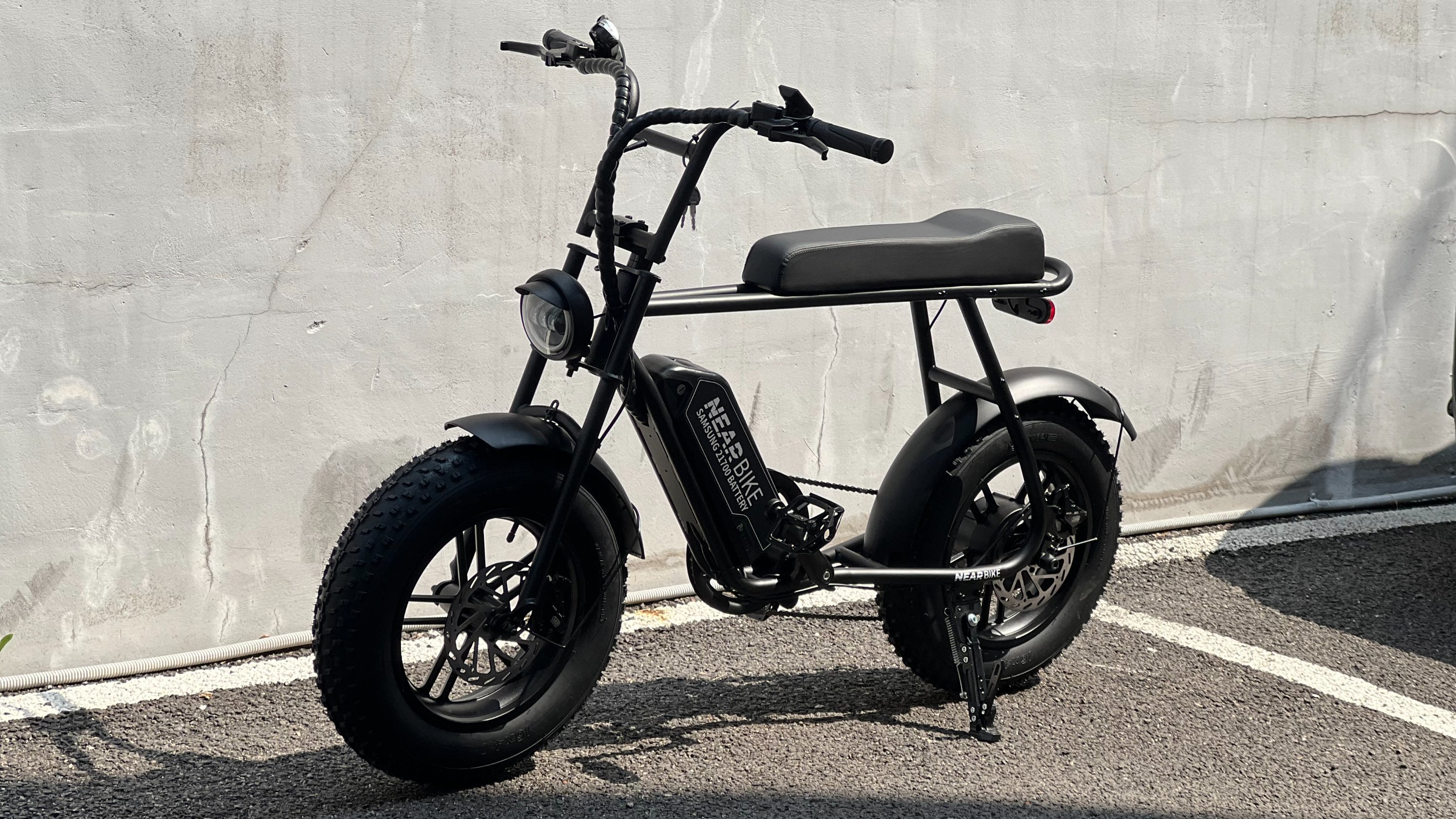 Retro-style electric bike, exclusive to Wadiz