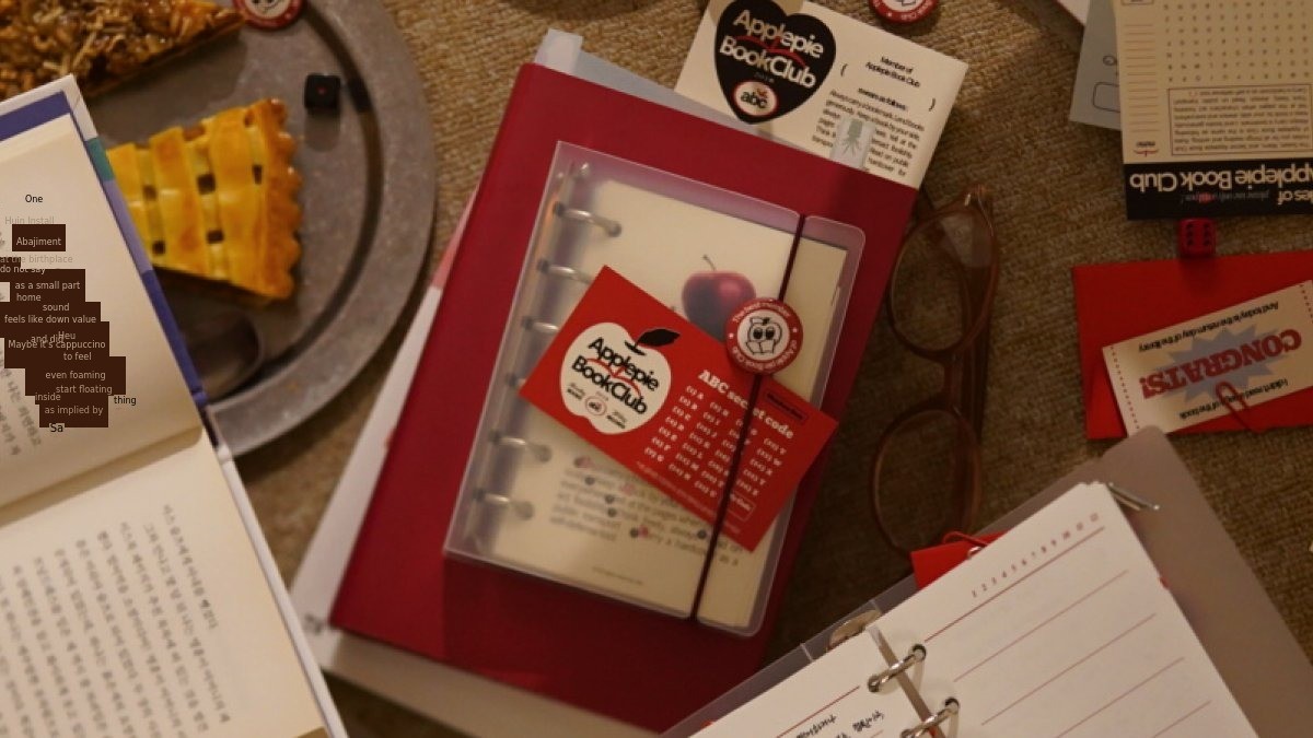 Build the joy of reading with the 'Complete Reading Mate' reading diary kit.