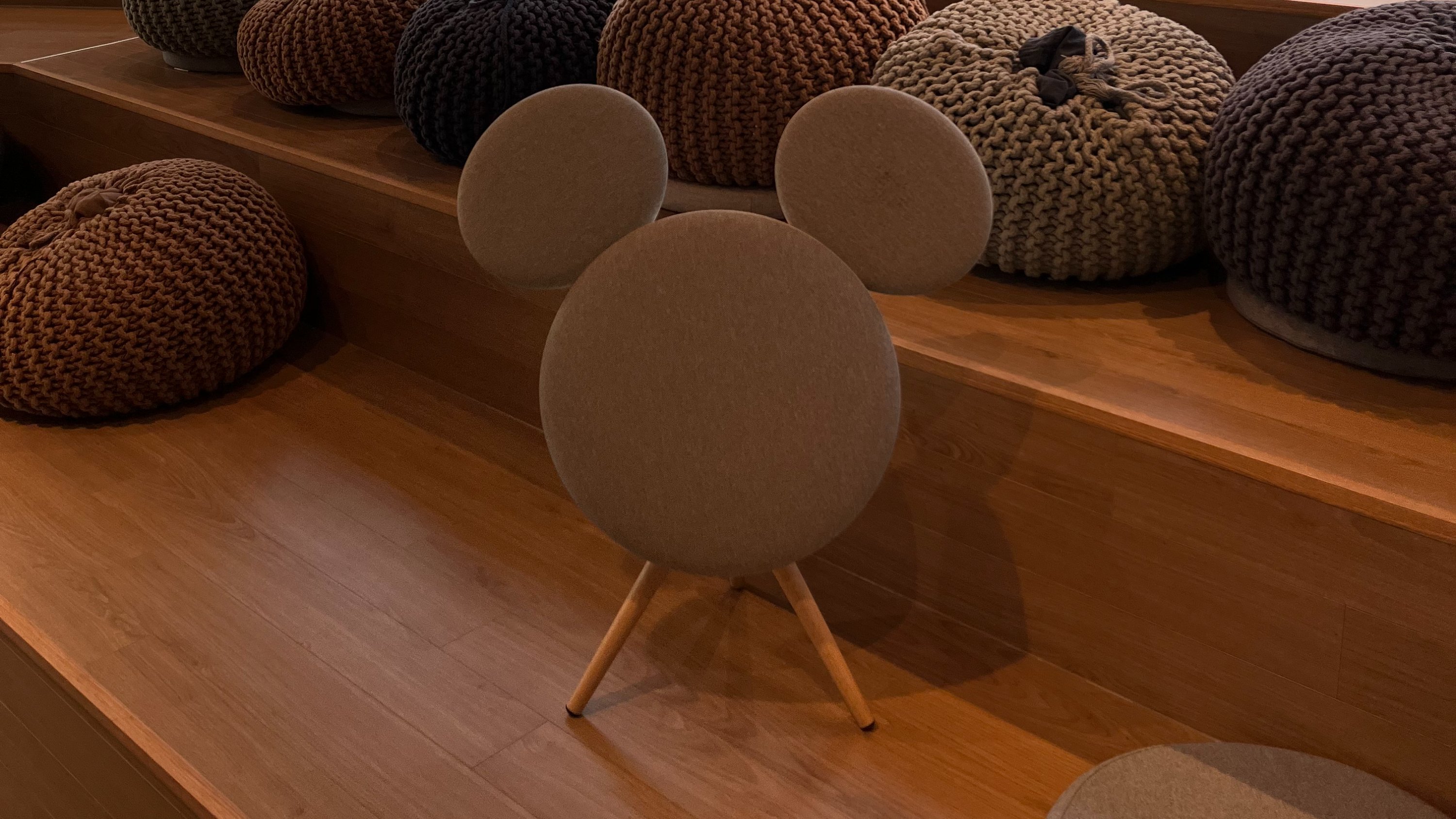 [Disney Official] Premium Interior Object Speaker: Awe-inspiring the moment you hear it