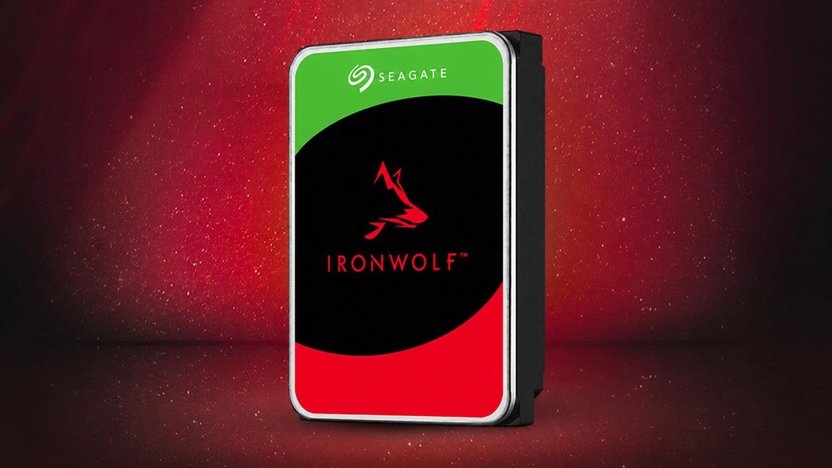 [Compatible with Ugreen NAS] Seagate IronWolf NAS Hard Drive for Network Storage