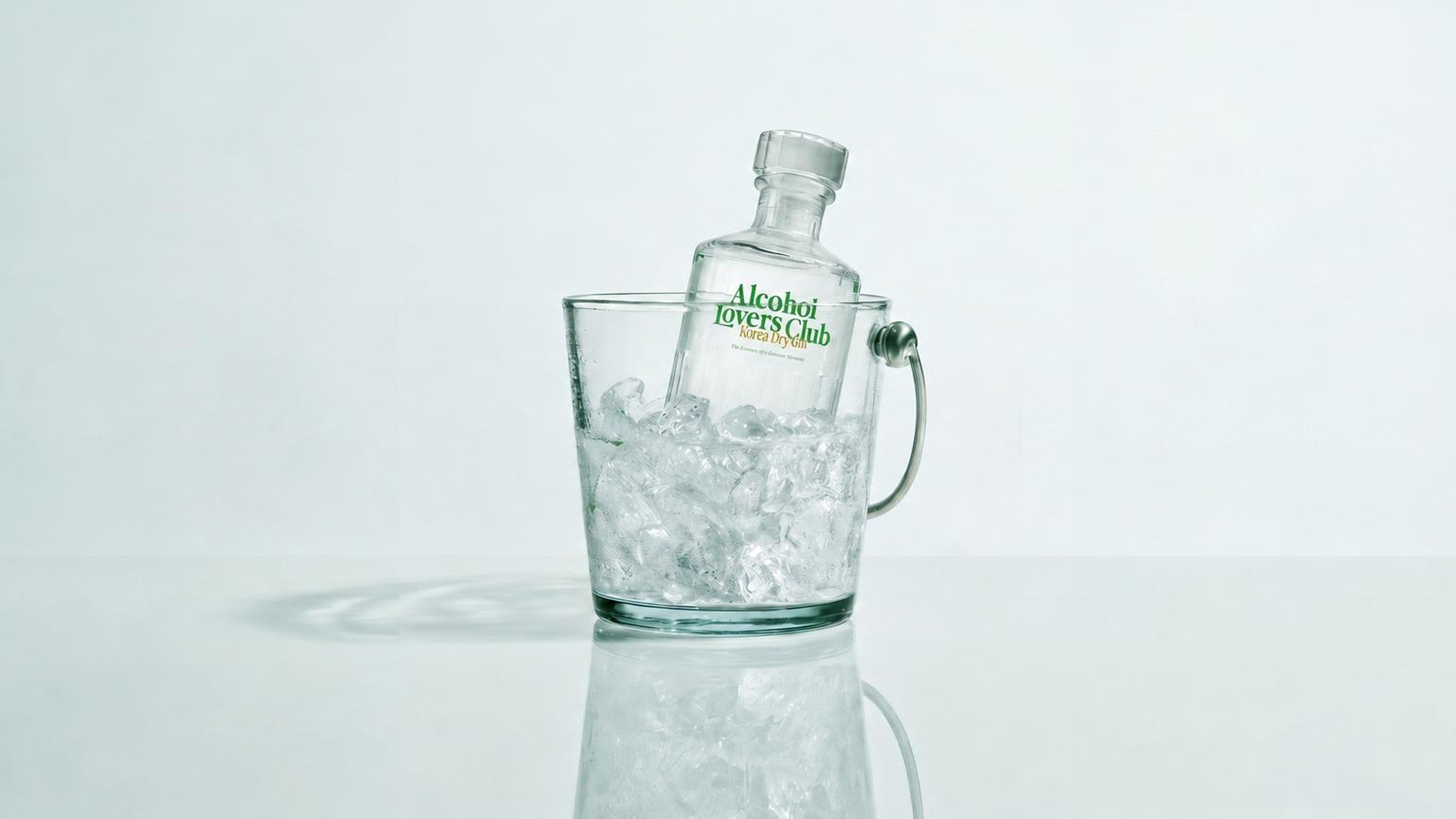 "The diffuser chosen by DailyShot users the haven for true drink lovers"