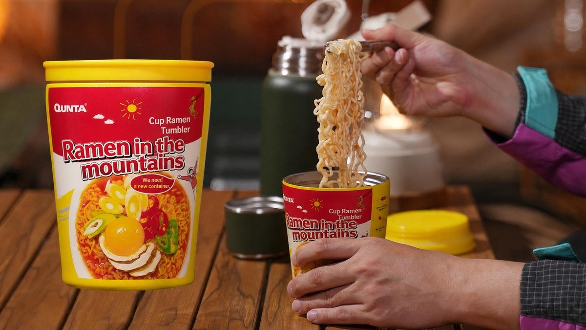 Dad lost the [Cup Noodle Tumbler] to Mom—she kept swapping in other drinks until finally