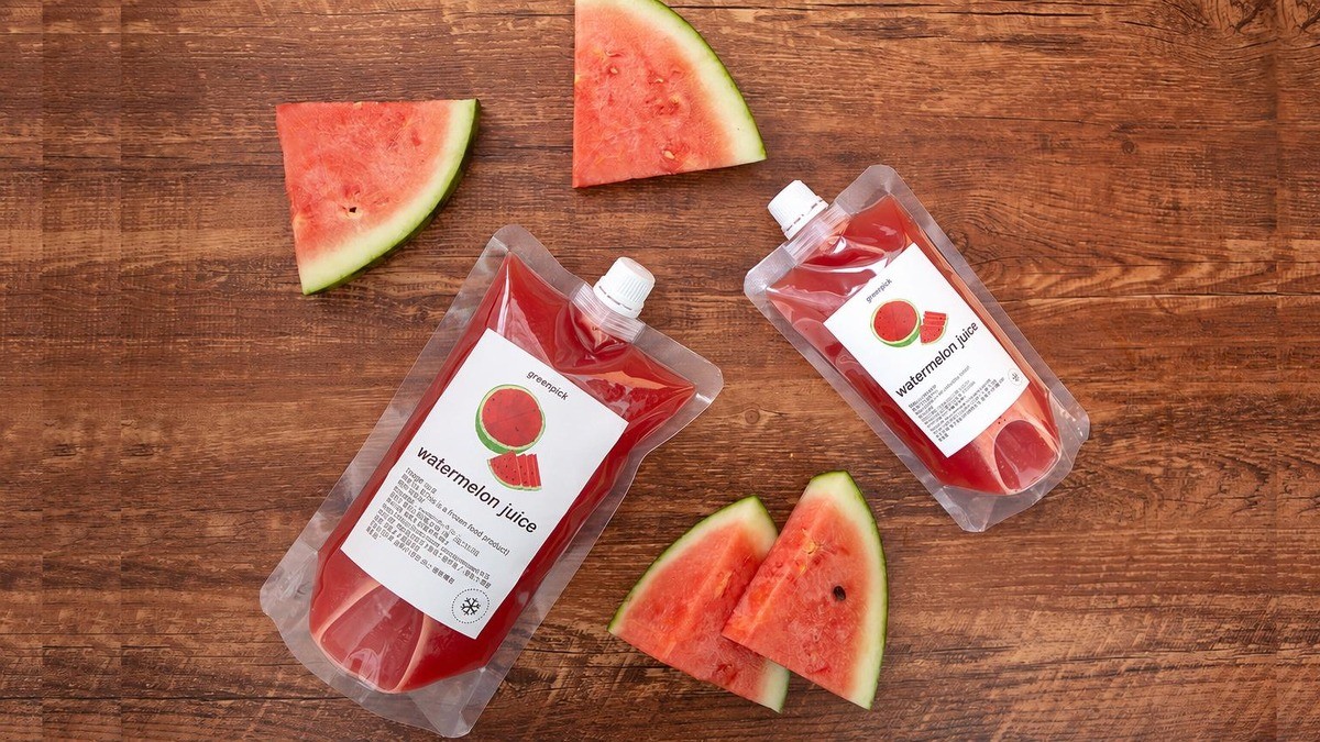 [Back After a Year] Refresh with Our No-Sugar Watermelon Juice Made from Seasonal Melons!