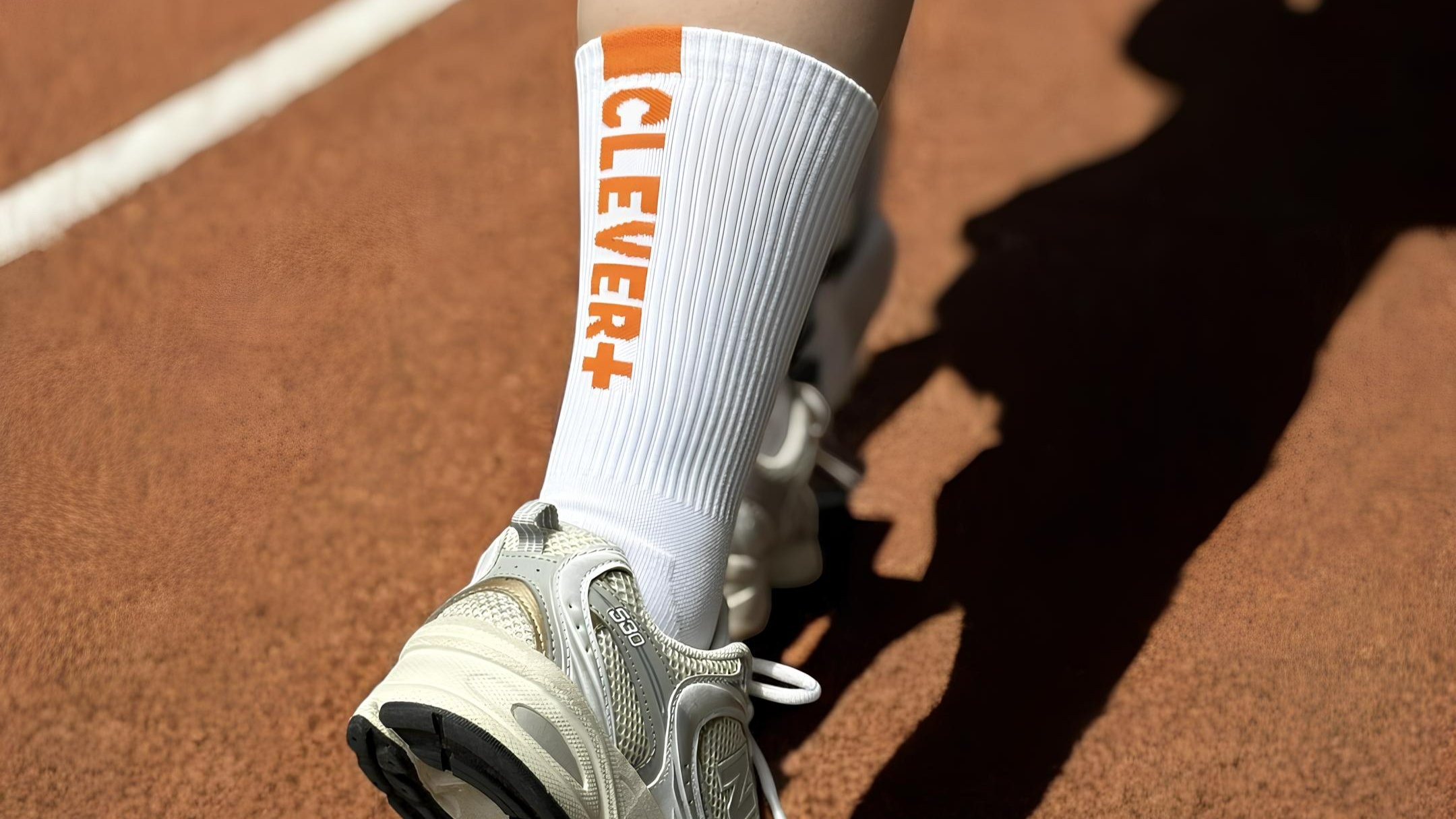 無縫製・滑り止め・コンプレッション、CLEVER+ パフォーマンスソックス