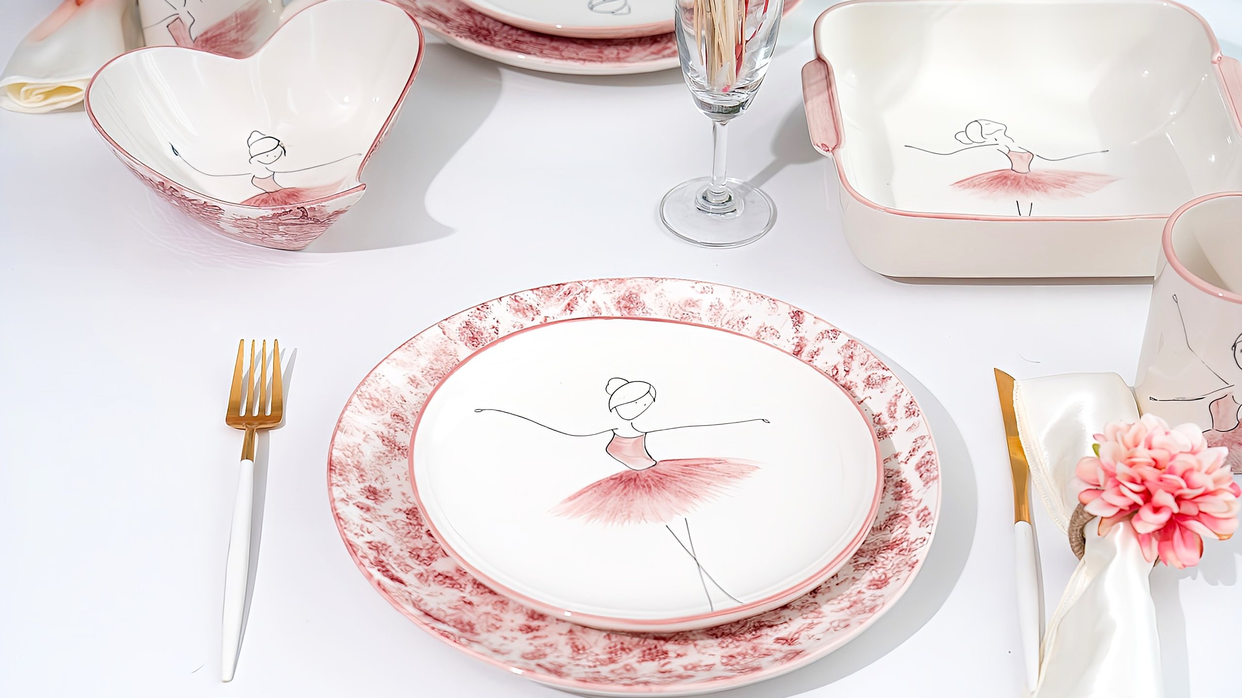 [限时优惠]奢侈品牌首选情感餐具，Wadiz独家首发！