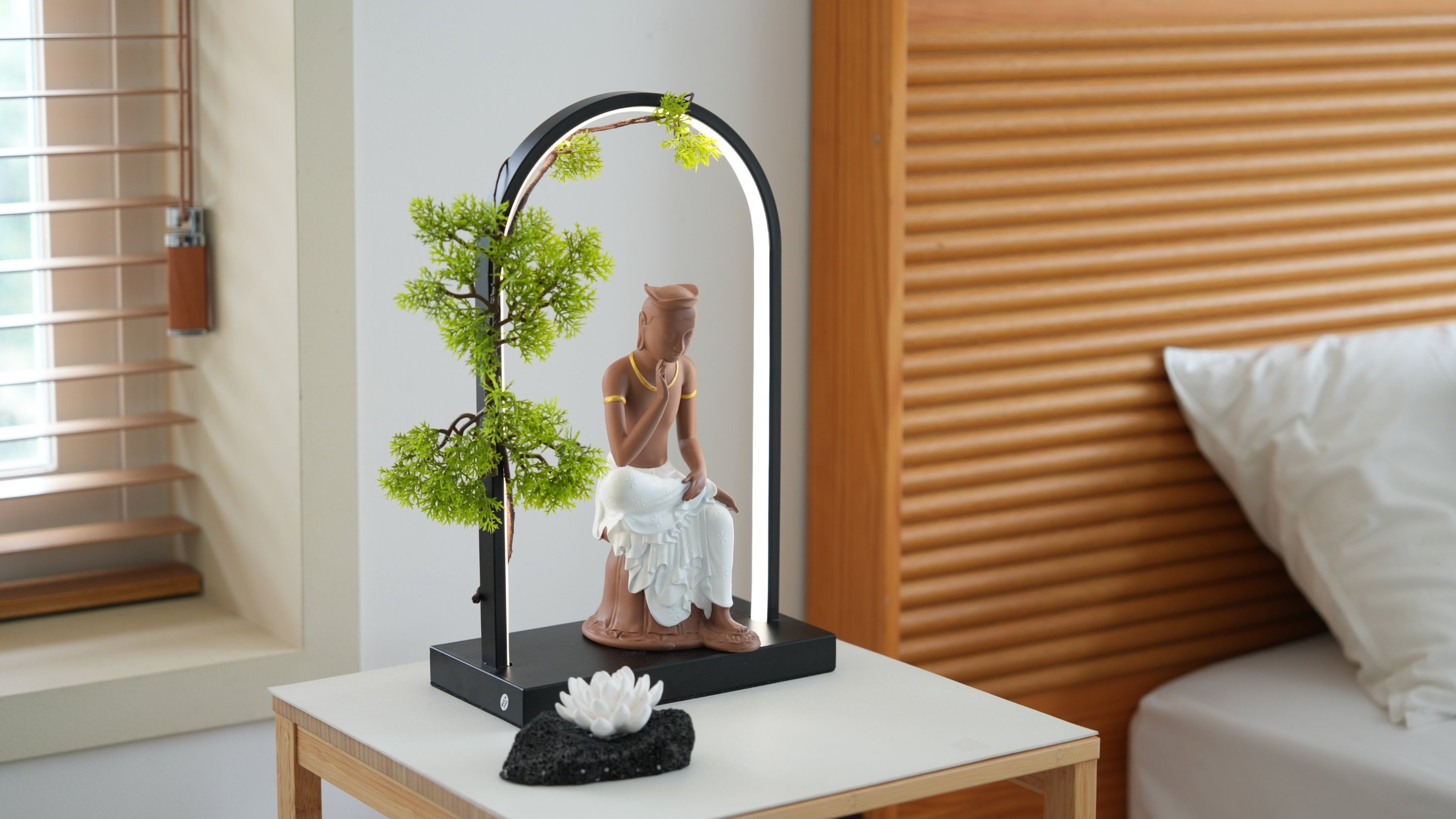 带来宁静的禅意治愈半跏思惟像氛围灯