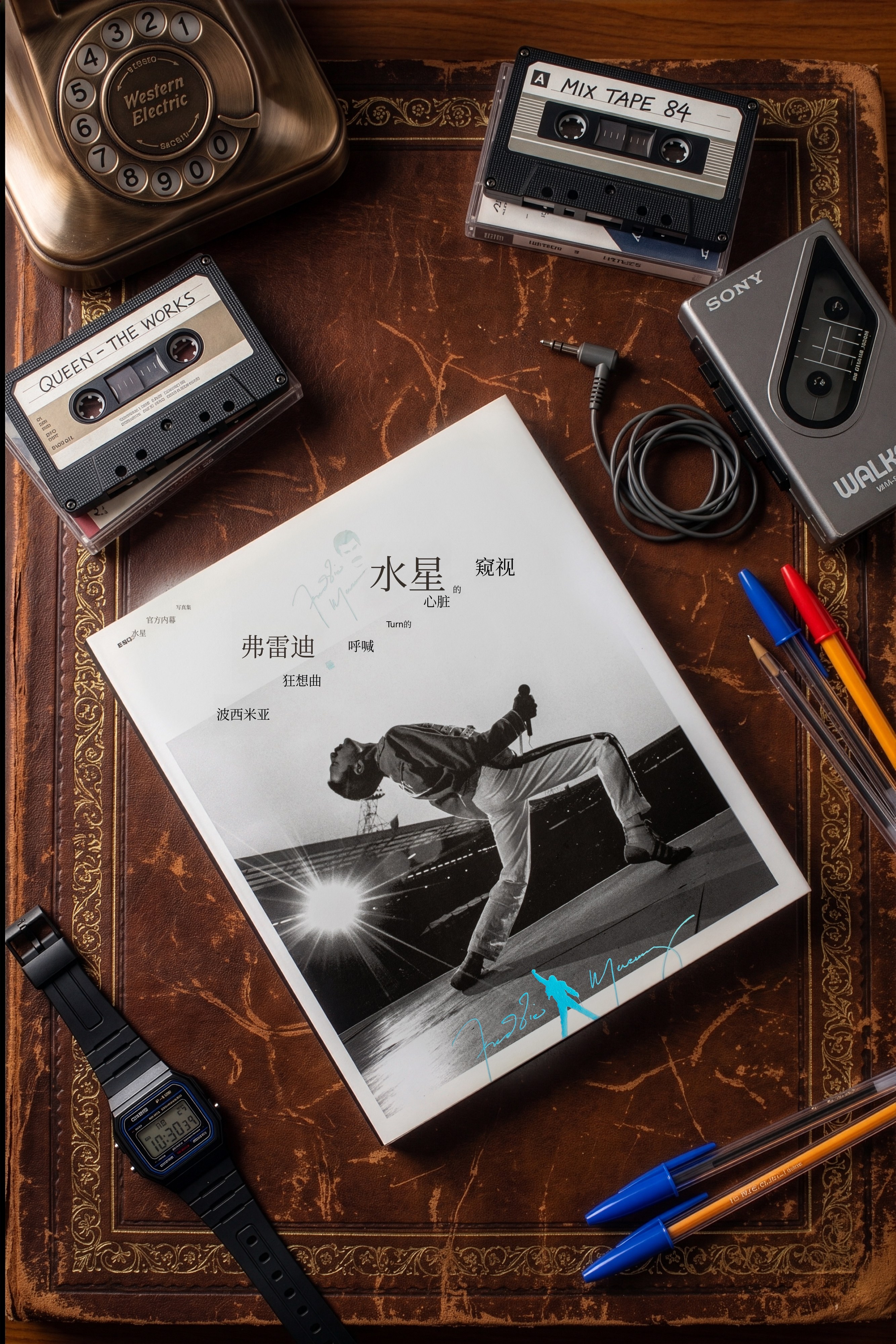 クイーンの40年の軌跡を凝縮！公式アーカイブアートブック全6巻by